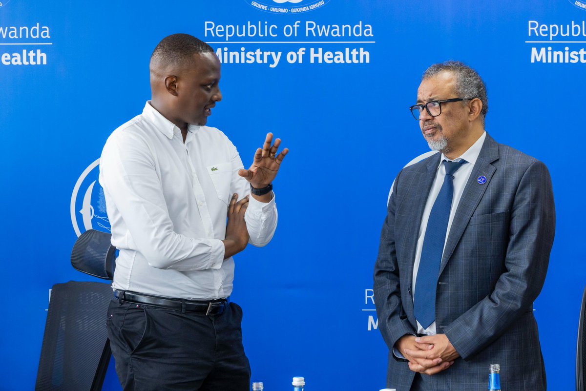 RwandaHealth's tweet photo. This morning, Minister @nsanzimanasabin and MoS @YvanButera  received @WHO Director-General @DrTedros, who is in Rwanda for a two-day visit to see the ongoing response to the #Marburg virus disease outbreak. https://t.co/9ARk8A1lKe