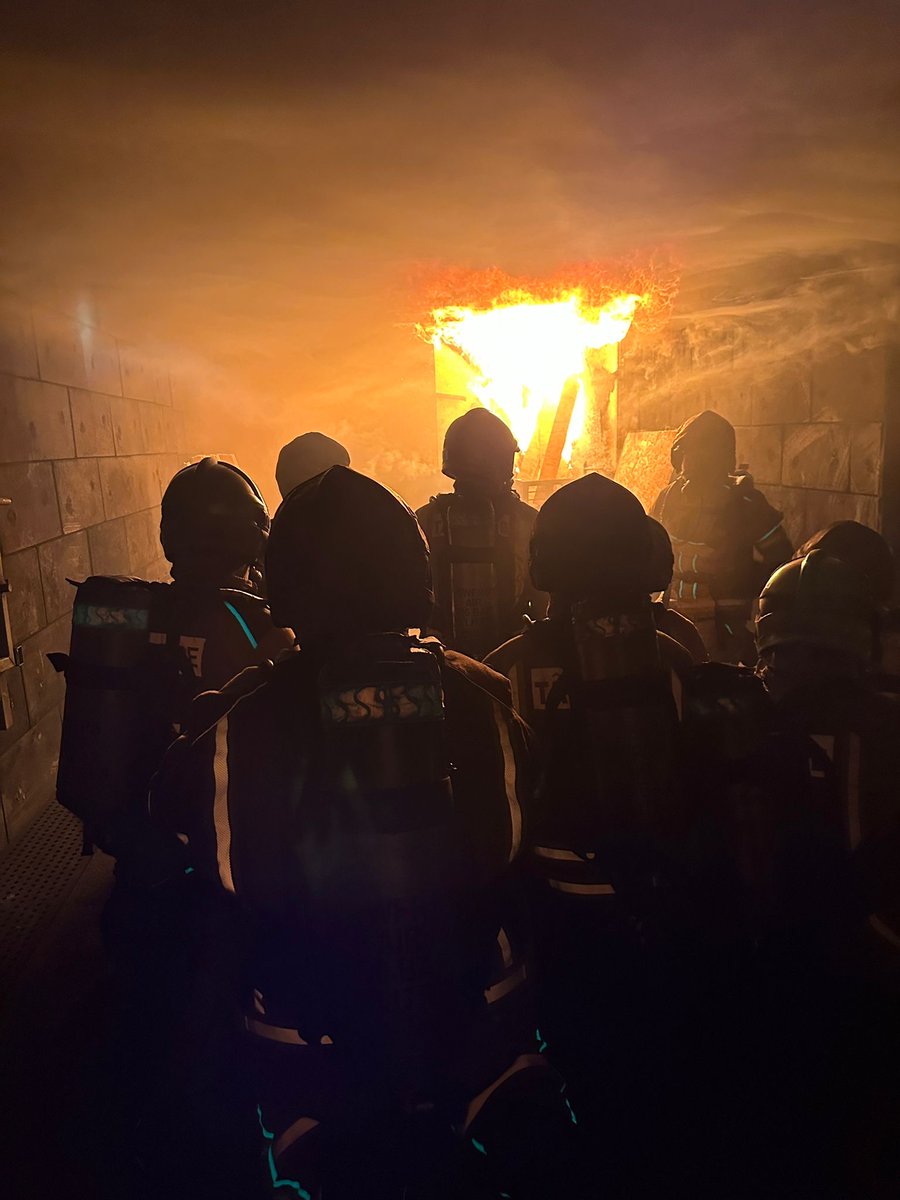 SWFireandRescue's tweet photo. 💜📸 Non-operational breathing apparatus workshop. 

🚒 Delegates had the opportunity to experience the real fire training facility at Cardiff Gate Training and Development Centre. https://t.co/CB8XDW8cEd