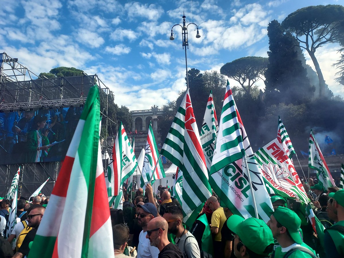 FimMilanoMetro's tweet image. 🟢 #scioperonazionale del settore #automotive a #Roma in Piazza del Popolo;
#manifestazione #fimcislmilanometropoli #fimcisllombardia #fimcislnazionale #FimCisl #Cisl