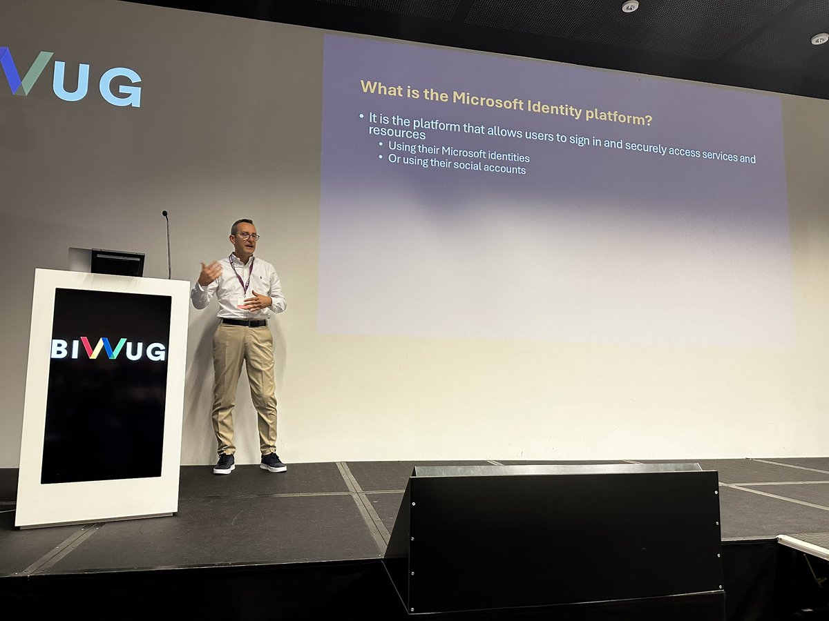 Now watching <a href="/PaoloPia/">Paolo Pialorsi</a> talk about security. The most important thing when building apps #collabdaysbe