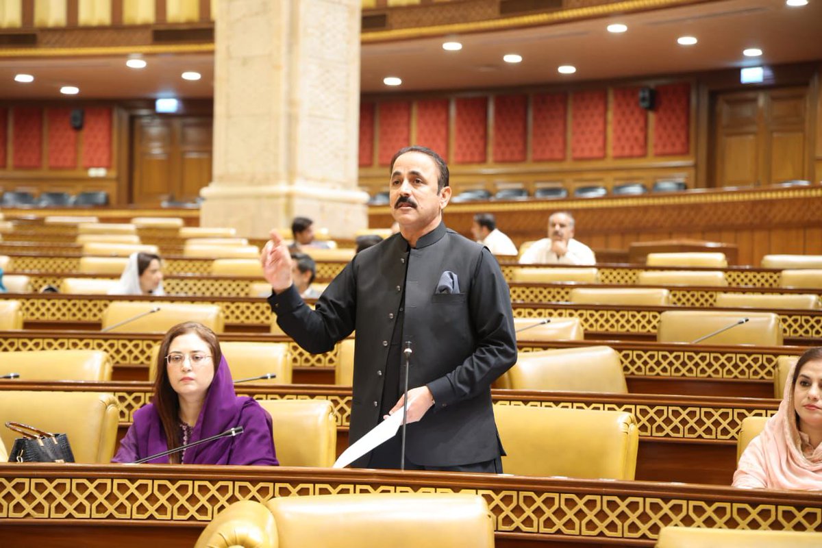 mpa_mumtazali's tweet photo. پنجاب اسمبلی لاہور
رہنما پاکستان پیپلزپارٹی و رکن پنجاب اسمبلی ممتاز علی خان چانگ کی پنجاب اسمبلی میں ہمیشہ کی طرح ضلع رحیم یار خان کے امن و امان پر تقریر https://t.co/pTaLgZPJPg