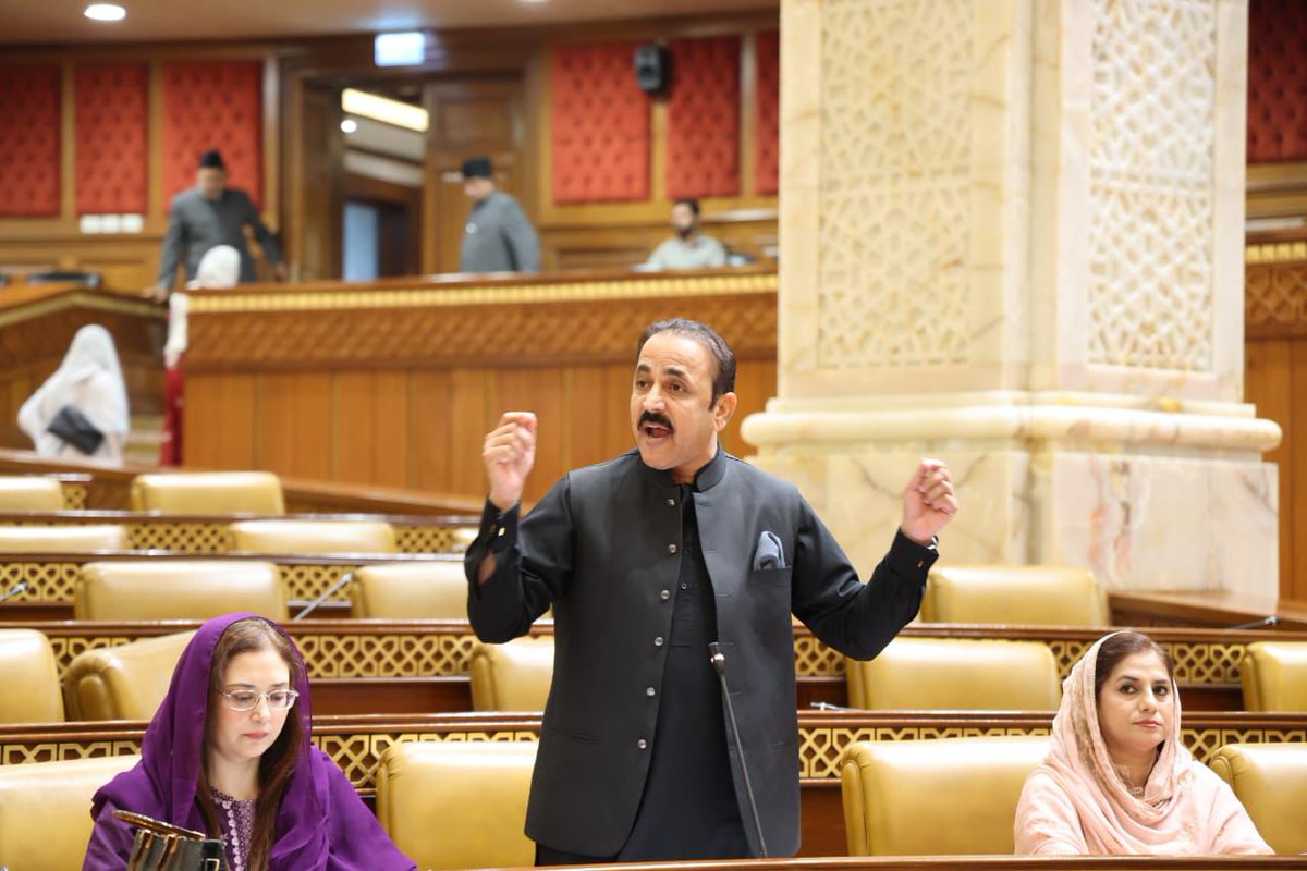 mpa_mumtazali's tweet photo. پنجاب اسمبلی لاہور
رہنما پاکستان پیپلزپارٹی و رکن پنجاب اسمبلی ممتاز علی خان چانگ کی پنجاب اسمبلی میں ہمیشہ کی طرح ضلع رحیم یار خان کے امن و امان پر تقریر https://t.co/pTaLgZPJPg