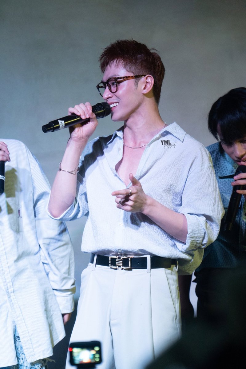 YMLPlugged's tweet photo. 1/2 Super proud of how these boys showed up and performed for us 143. Here are some solo shots of Yes My Love from Day 1 of their sold-out showcase. π₯Ήβ€οΈβπ₯
@143yesmylove #143YesMyLove #AllForOne143YML #YMLshowcase #YMLx143collab @hardheadedniko @JoshAdornado https://t.co/SfeYnADYJg