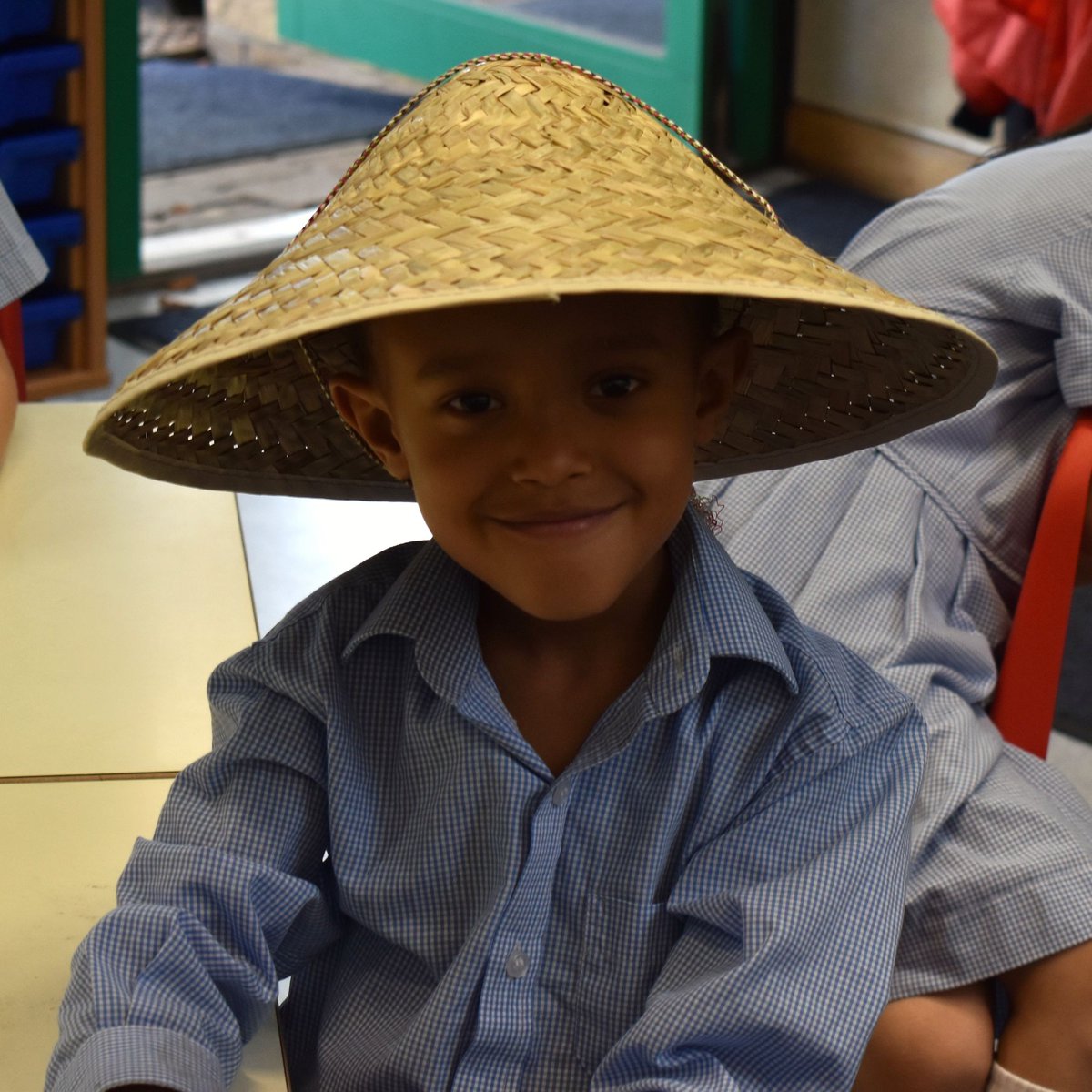 🌍️ Ipswich Prep Year 2 children are exploring countries of the world. We have been learning so much from each others experiences including how to write Hanzi characters! 🌍️