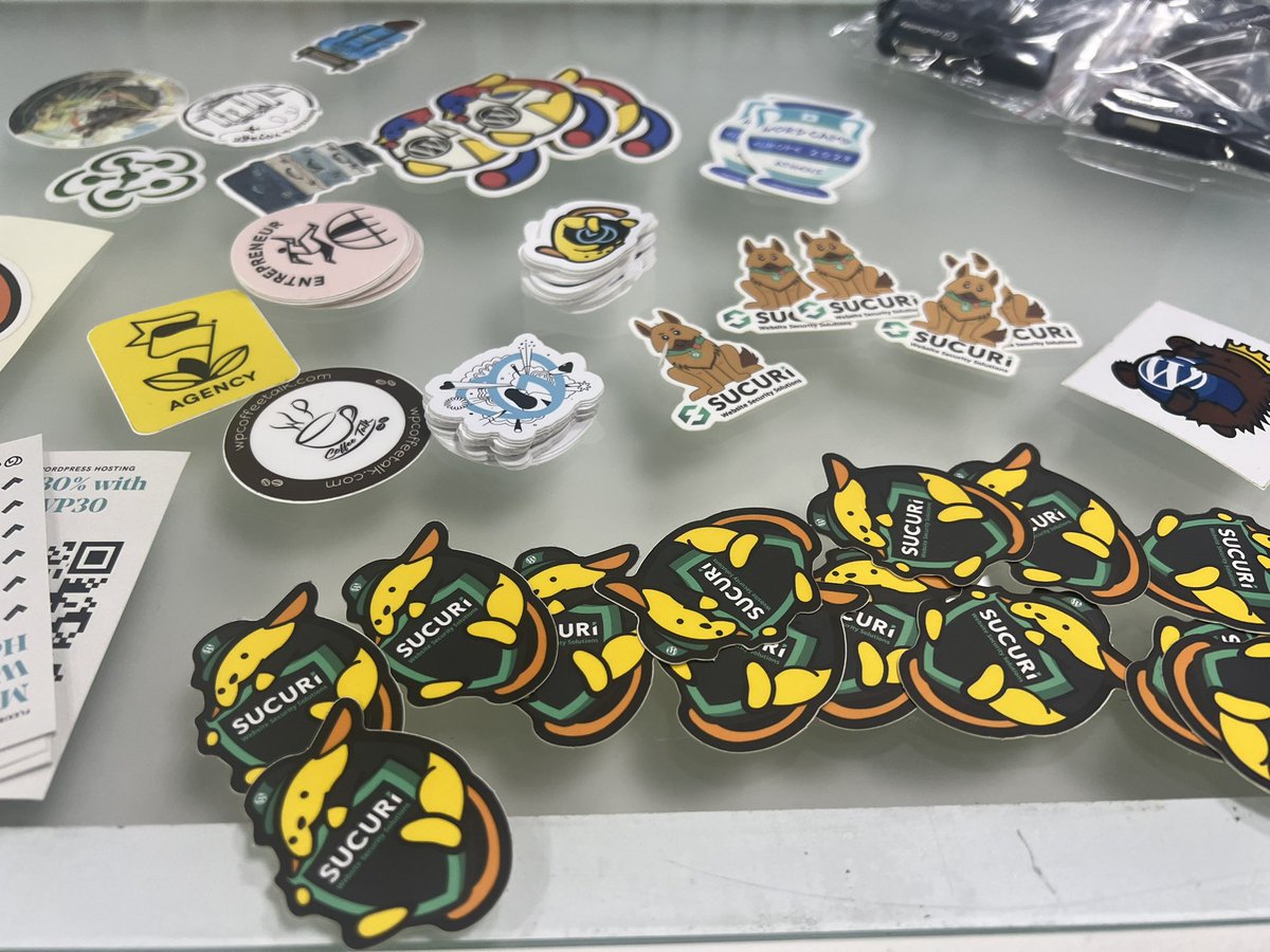 MajaDidIt's tweet photo. If you like stickers, @GoDaddyPro has them @wcskp #WCSKP https://t.co/L5AtrkvttM
