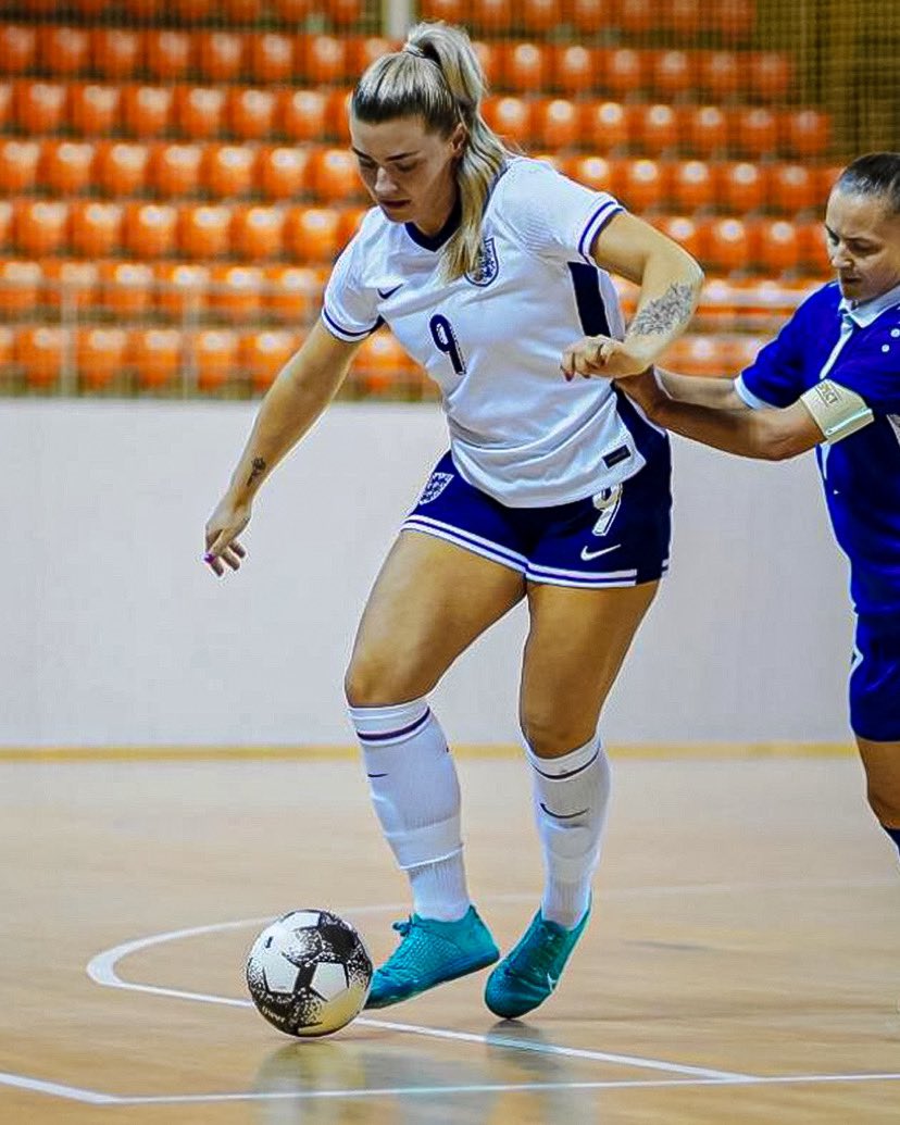 🏴󠁧󠁢󠁥󠁮󠁧󠁿ENG vs SLO 🇸🇮
1pm BST