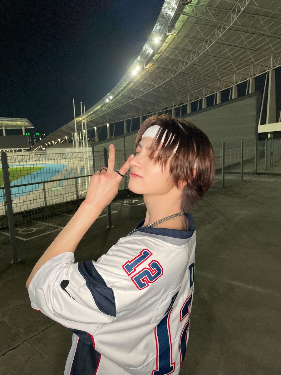 BOYNEXTDOOR_twt's tweet image. V🖤
#BOYNEXTDOOR #SUNGHO
#보이넥스트도어 #성호
