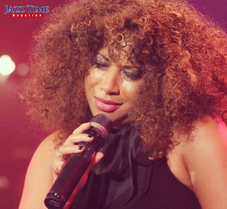 jazztimemusic's tweet photo. Hoy felicitamos en su cumpleaños a la sensacional cantante Kelli Sae, vocalista principal de bandas como Incognito, Count Basic y Defunkt. ¡¡¡Happy Birthday Kelli Sae!!!. #jazz #vocal #soul #fusion #rnb #smoothjazz #kellisae https://t.co/kS1XyOX0a2