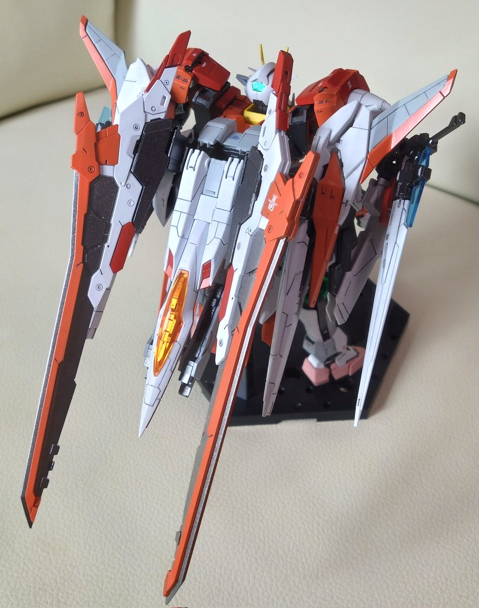 RoE720's tweet image. RGダブルオーザンライザー
インスペクション完成です✨
やっぱり、ダブルオーは大剣が似合う✨

#ガンプラ
#ガンダムOO