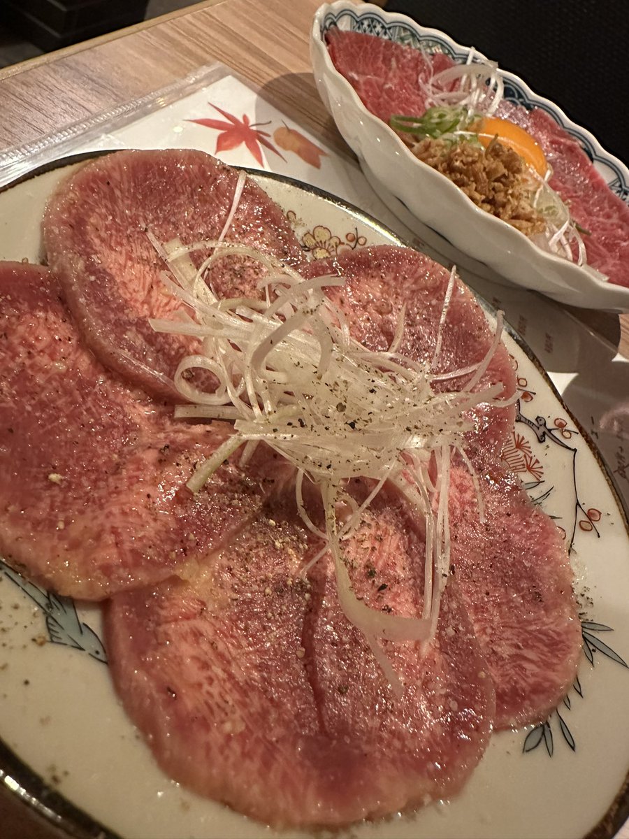 ryochin327's tweet photo. タン、タン、ハラミ🐂 https://t.co/dwVL2cjoLZ