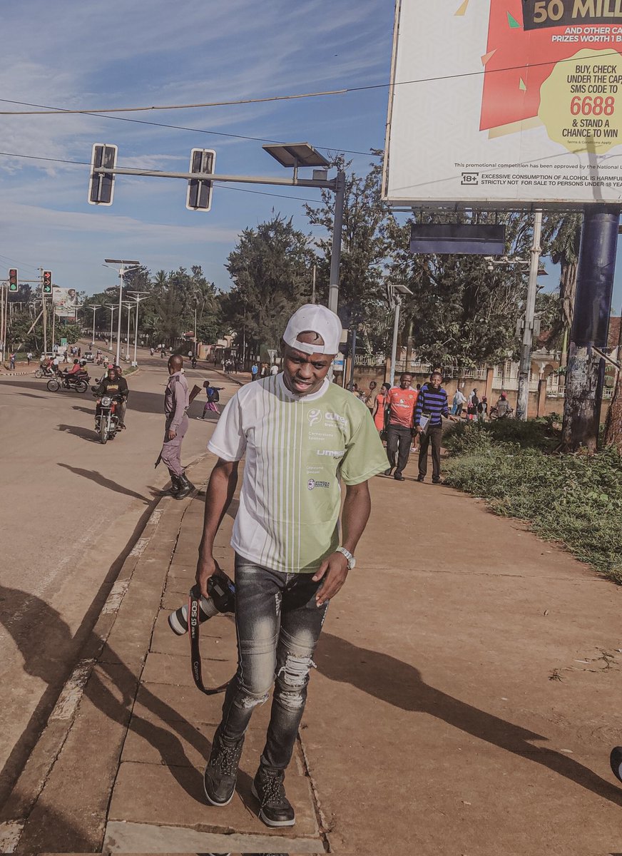 meya_ukasha's tweet photo. I showed up for the Cure Brain Surgery Run today and captured a few frames along the way. Grateful to be part of this meaningful cause through @CUREuganda.
πΈ #CURErun24 #RunToSaveALife https://t.co/8Pwlm1CnwN