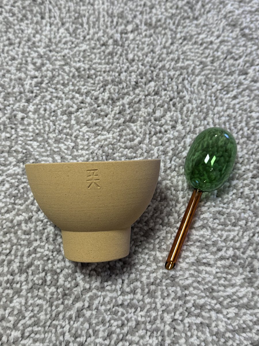 진짜 폿 화분 은은하고.. 예쁘고... 뭐 심지?!?!