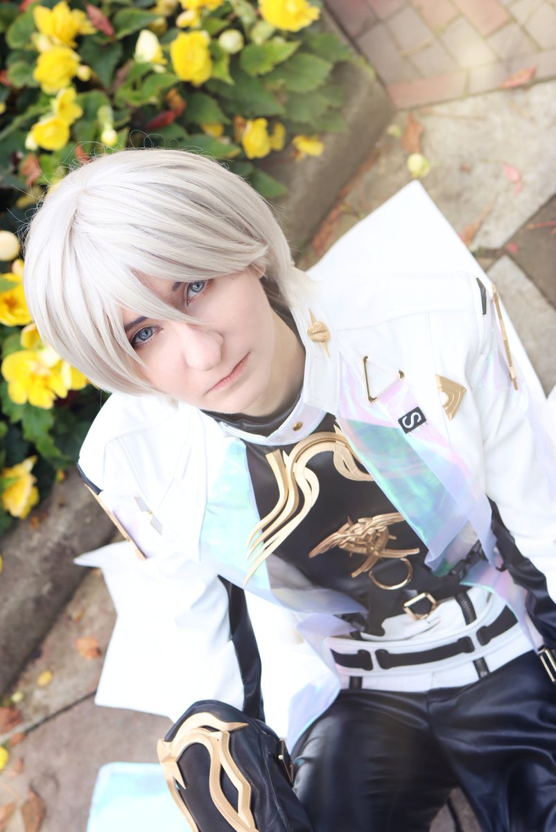 xXToxic_CaveXx's tweet photo. Last weekend I wore Xavier at the Polaris Convention. 😊

#xavier #lumiere #shenxinghui #沈星回 #seiya #セイヤ #simsunghoon #심성훈 #lightseeker #loveanddeepspace #lad #infoldgames #otomegame #cosplay #cosplayer #crossplay #malecharacter #cosplayphoto #photo #photography https://t.co/ASinymBskb
