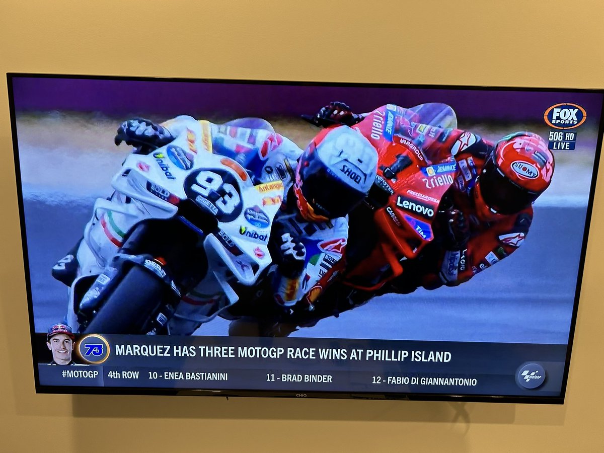 Pinkcess_Ash's tweet image. @ Fox Sports coverage graphic person 🤦🏻‍♀️🙄😂 #youtried