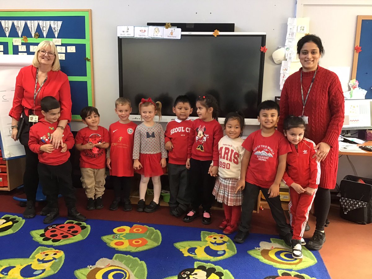 Reception @ South Camberley Primary tweet media