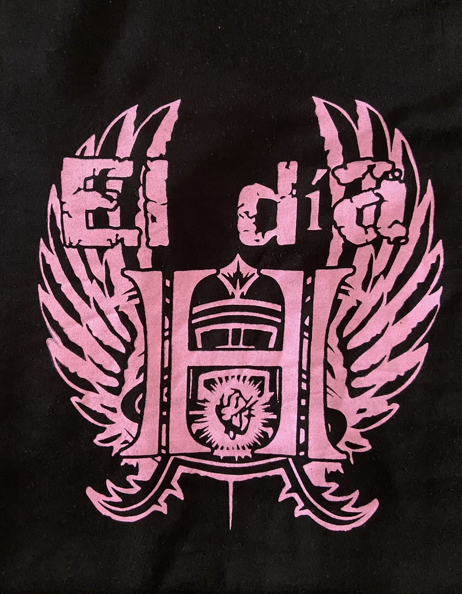 lineas_del_kaos's tweet photo. Hoy es @eldiahHDS Disfrutad de la música en todos los eventos que se realizarán en los diferentes países. Larga vida a @HdS__Oficial Salud y rock’n’roll 🤟🏻🤟🏻🤟🏻🎸🎸🎸 https://t.co/5Q5hsEQPbD