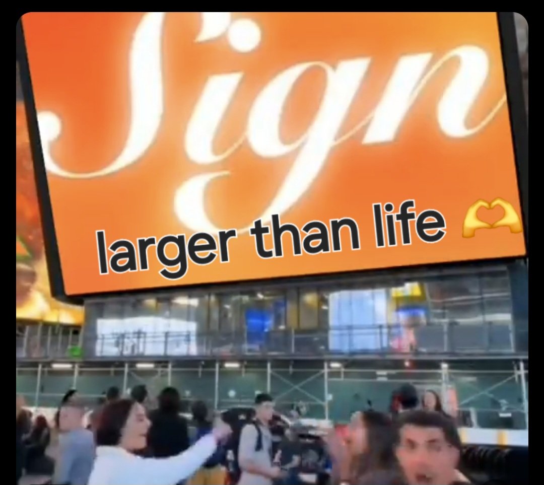 mamjo_422's tweet photo. @sign Sign is larger than life https://t.co/heKZSaTsSd