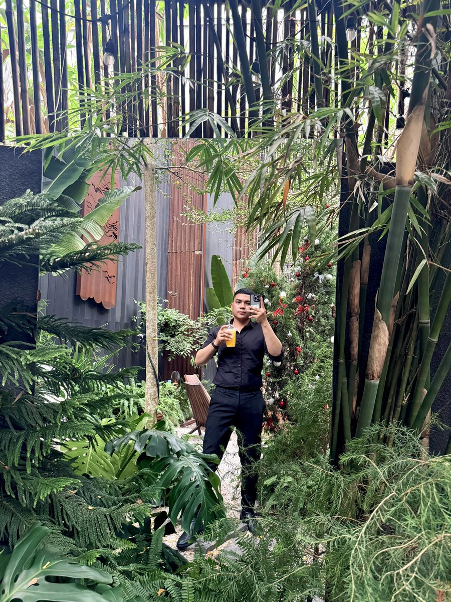 Thèm đc vã đít e nào quá