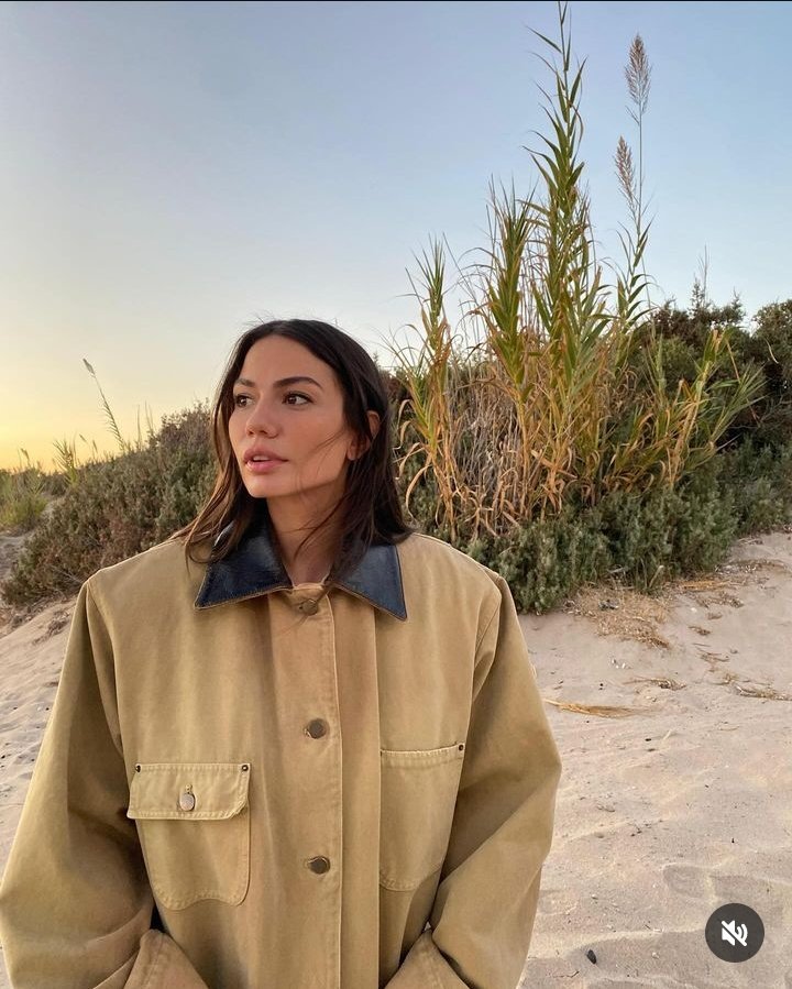 LifeStefania's tweet photo. @DemetOzdmrMedia @ontalent_tr @gozdeyilmaz_gy #DemetÖzdemir 😘😘😘😘 https://t.co/Akh5jjRh5b