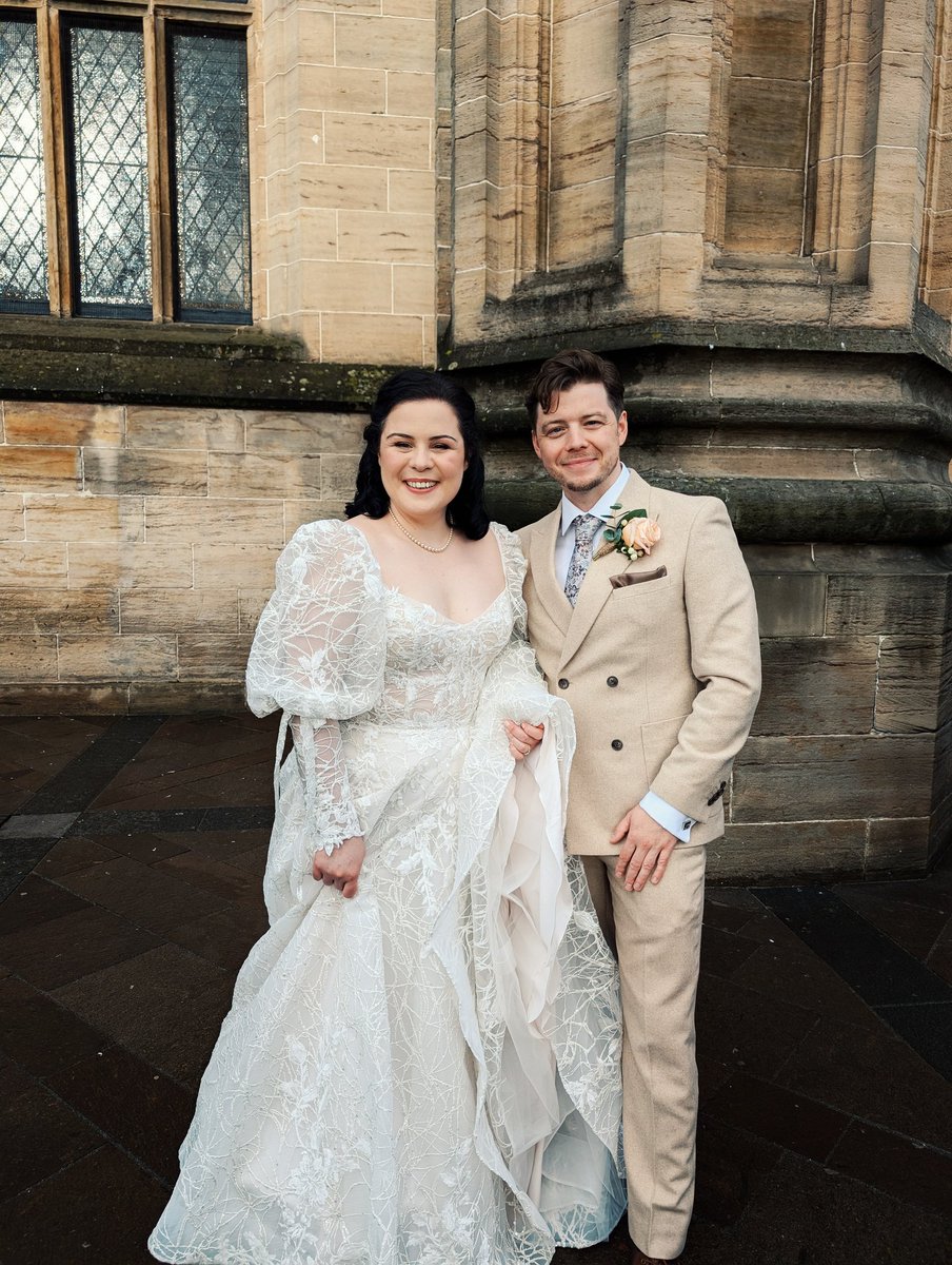 MY SISTER GOT MARRIED!!!!! 🔔💍❤️

The greatest day. 🥹🙌🏼