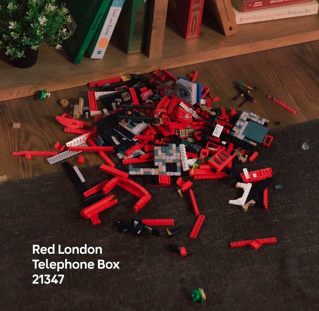 dewlanna's tweet photo. Dat vind ik nu eens een geniale campagne.

Well played, @LEGO_Group https://t.co/9u8fOfCyXm