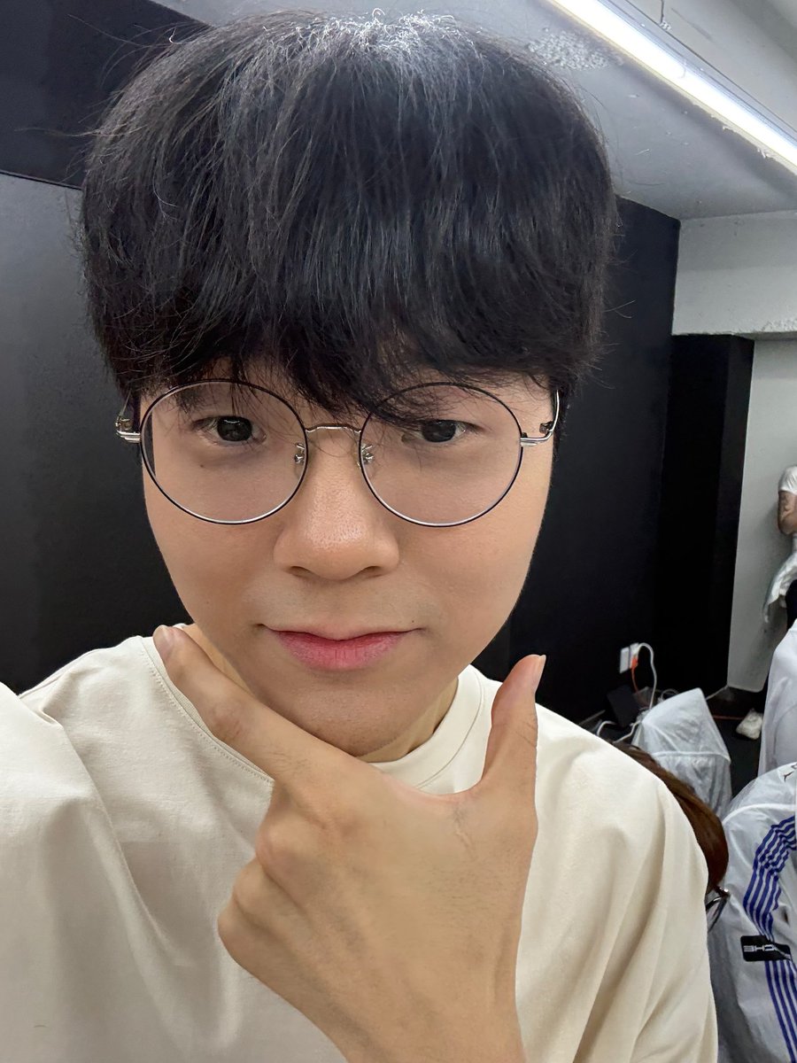 coved_teddy's tweet photo. 🐻💗✌️

#Teddy https://t.co/GxSe7j8YFB