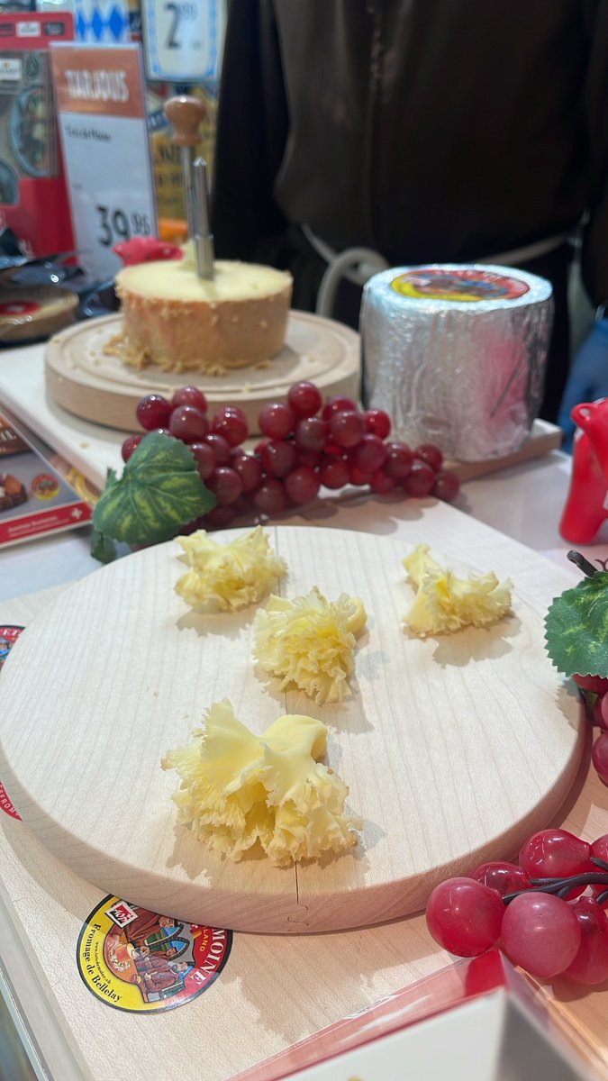 Bölen Juustola o.s. Juustoansa tweet media