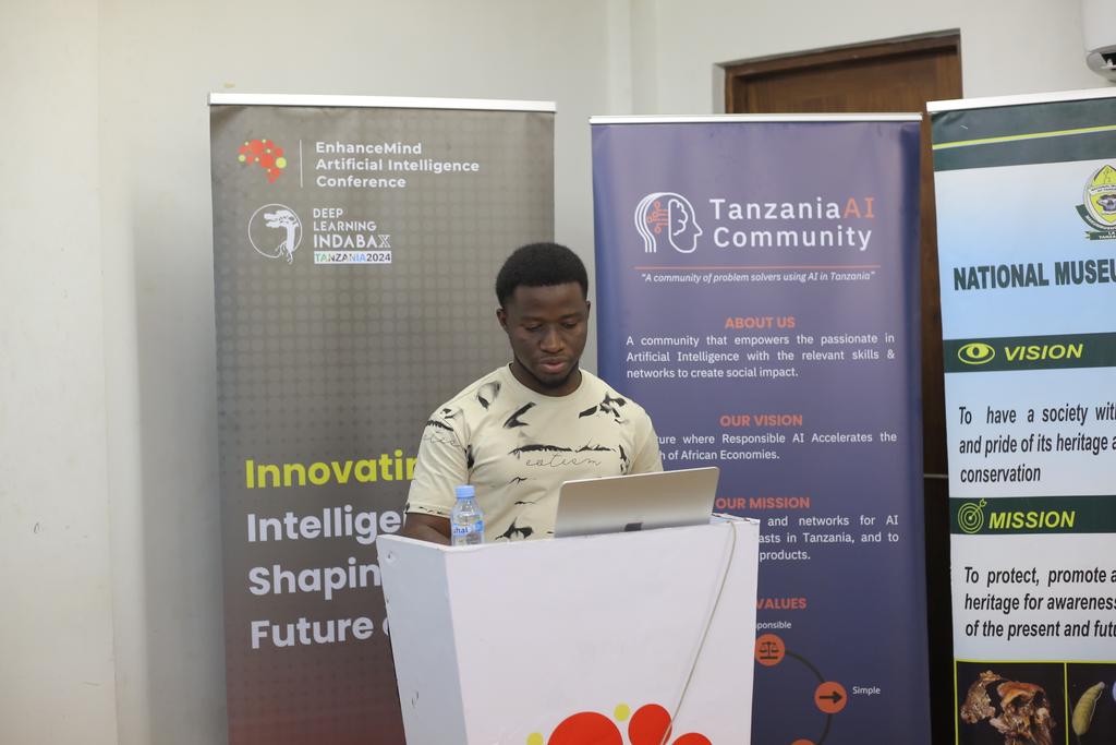 <a href="/fredygerman_/">Fredy German</a> session on Retrieval-Augmented Generation (RAG) and Intelligent Agents highlights the synergy between these two AI concepts.