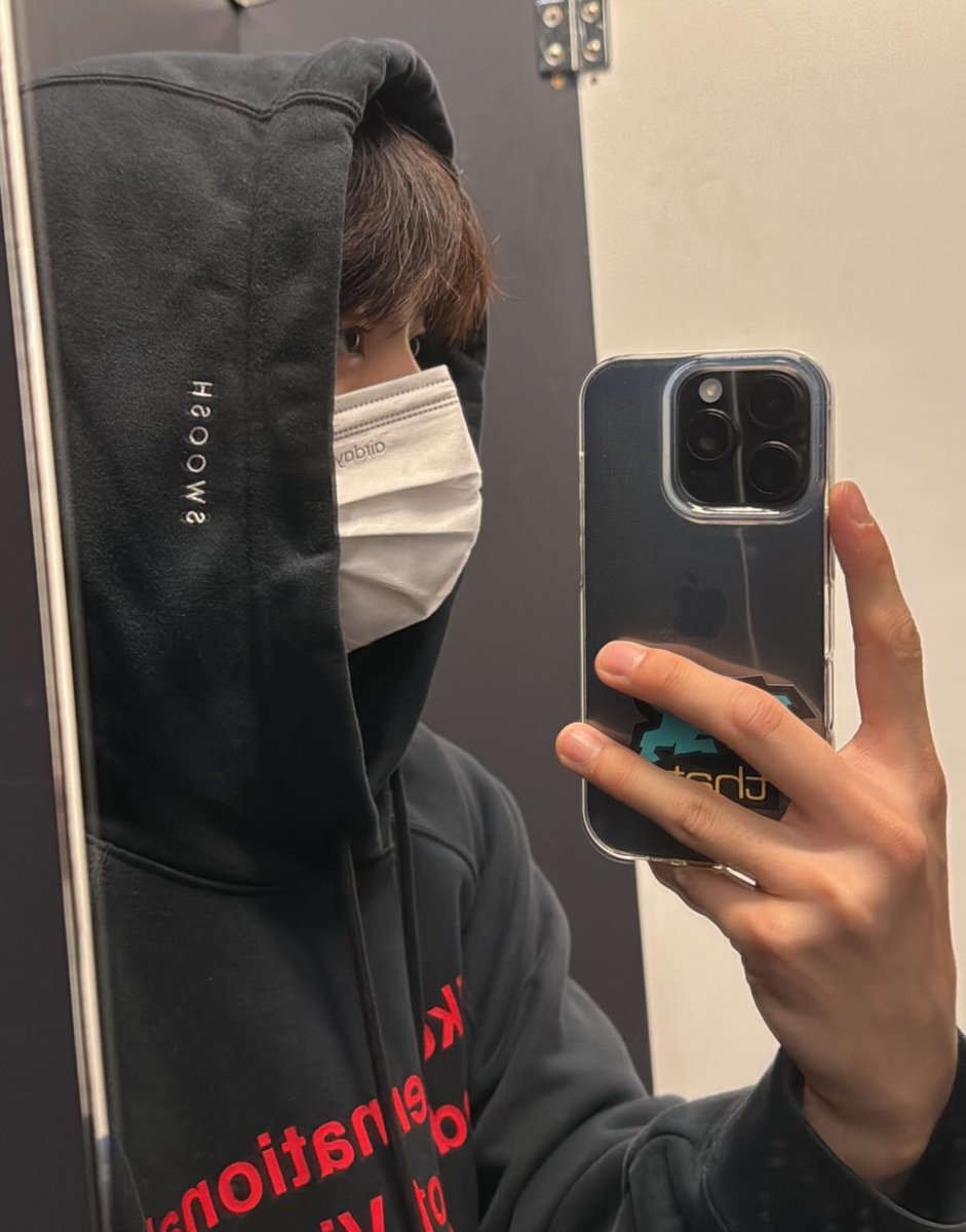 bin_0610's tweet photo. 유비니 보고싶다 https://t.co/38Xdwi8q2M