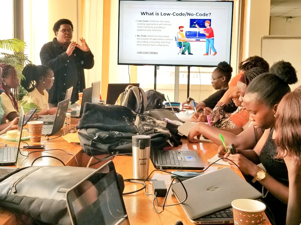 slugada's tweet photo. With low-code platforms, you can build Real-World applications whether;
- Small business
- Entrepreneur
- Enterprise
- Non profit
- Educational institution
- Personal projects
#WomenInTech with @ashaba_jasper and @ATCommunityKla
#BuildWithAT #WeLoveNerds #ATDevsUG https://t.co/lao27kb3tT