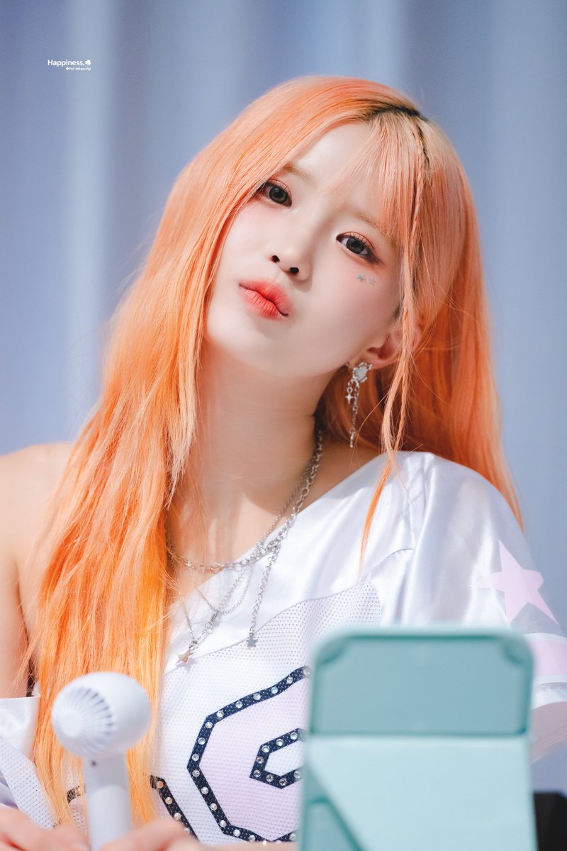 240825

🤍

#프로미스나인 #송하영
#fromis_9 #SongHayoung