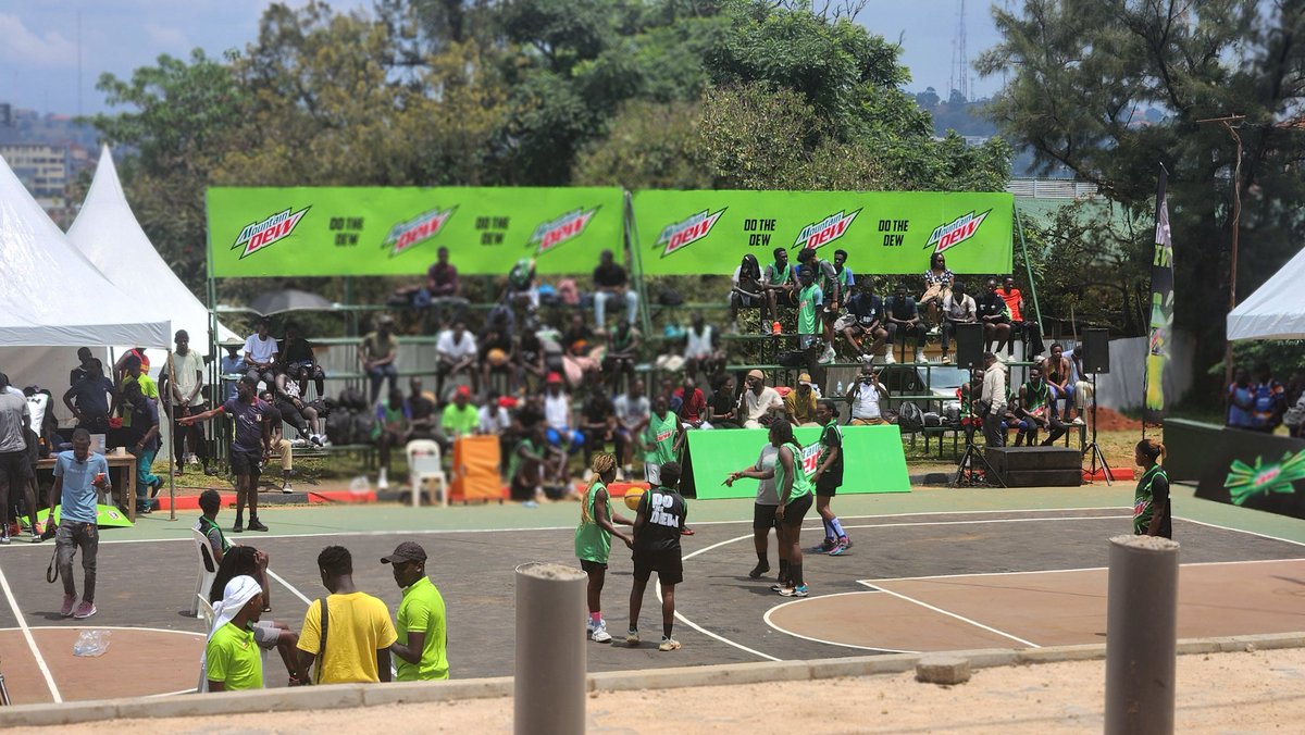 JuliusKayoboke's tweet photo. #mountaindew3x3
#dothedew
#crownbeveragesug https://t.co/i7SfGrZKt5