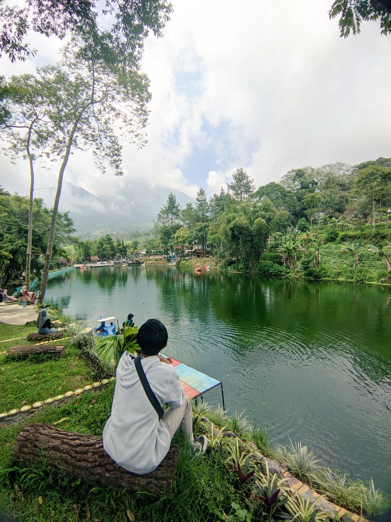 afiismee's tweet photo. orang yang terdidik oleh pengalaman
tidak akan pernah takut untuk terjun sendirian. https://t.co/xwqSLsUmVz