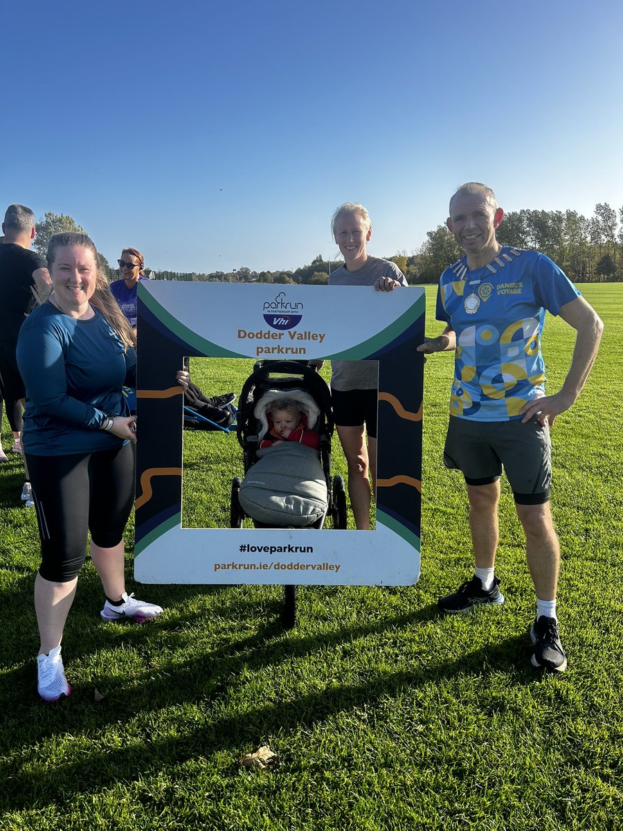 ladublinoise's tweet photo. Gorgeous morning in Dodder Valley Park for the ParkRun (Buggy Run with Oisín) and @SanctuaryRunner #GlobalRun2024 - always great to see @TallaghtComCo #TPOTY Nico too! https://t.co/Yl5t0ssDX8
