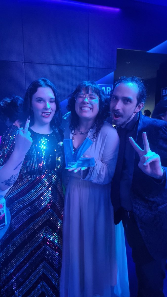 ingechu's tweet photo. I'd like to thank the people xxxxx thanks for choosing us @mystiquesgame @allymhennessy @disisdaadam https://t.co/ZQy6ruQQLS