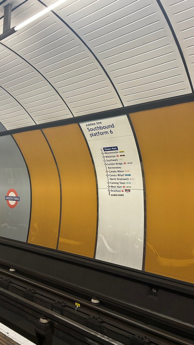 Henryk Firth tweet media