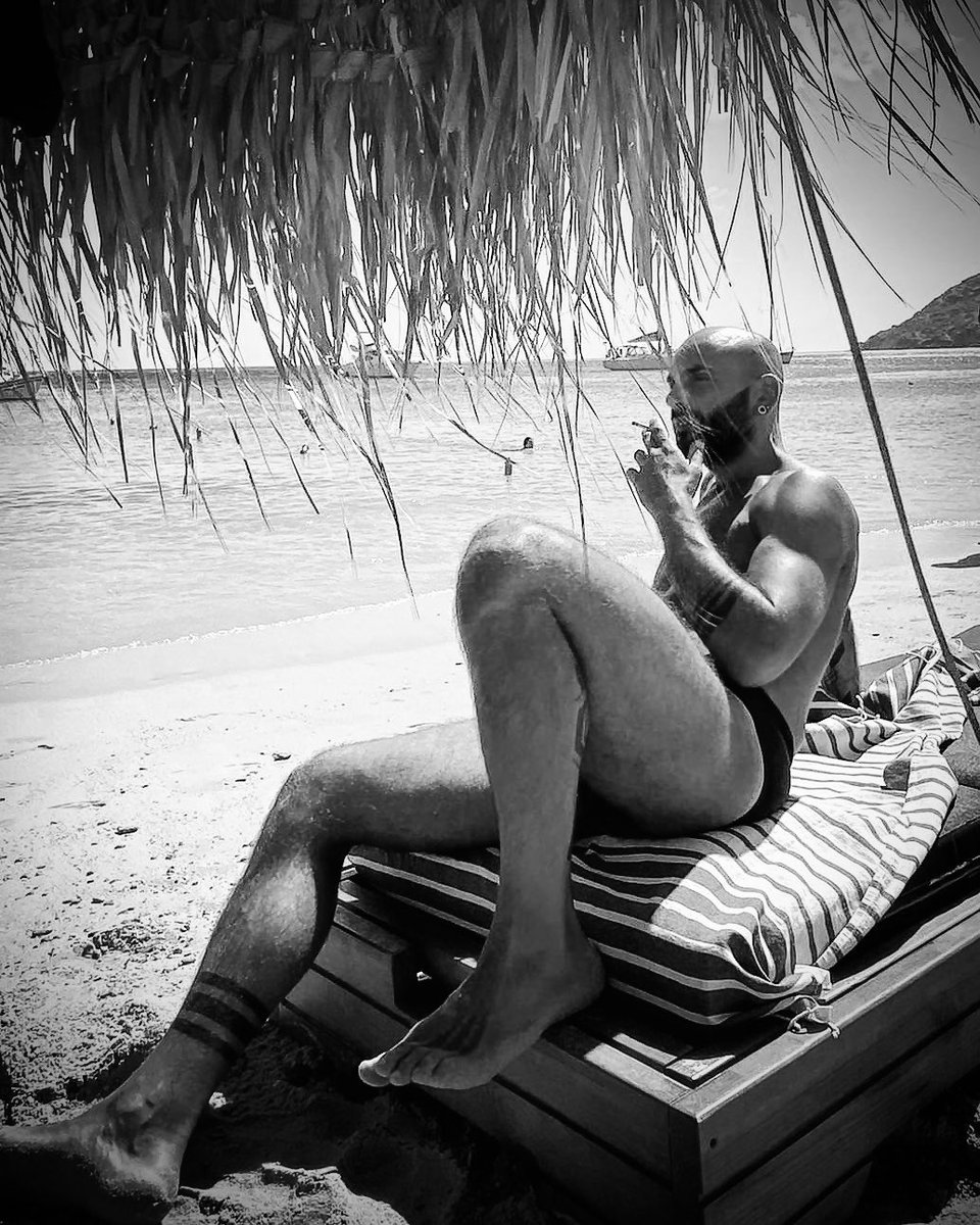 giopal8's tweet photo. Waiting the summer!!! https://t.co/WBD1eePdkO