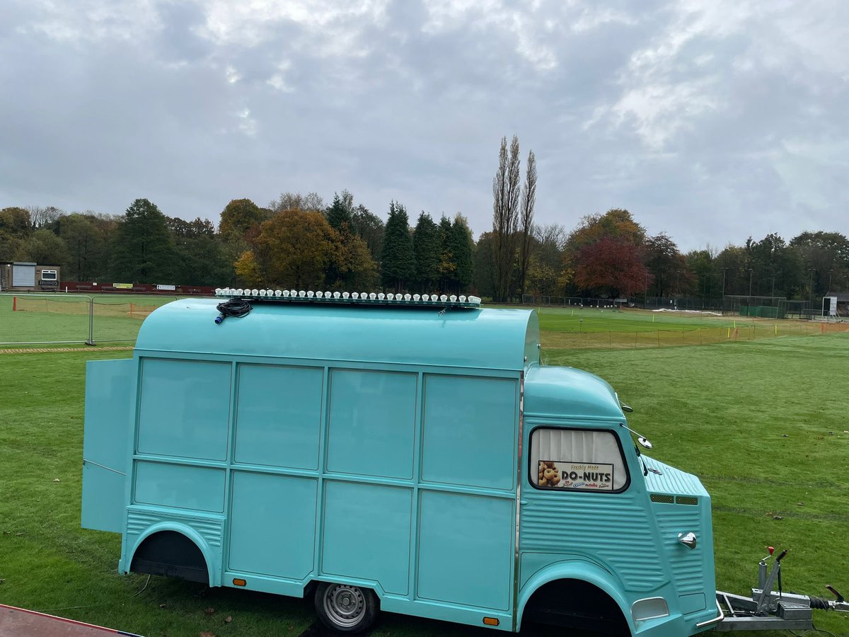 BradshawCricket's tweet photo. Work is underway at the Rigbys, ready for our Wonka Fireworks tonight!

Gates open from 6pm!

#BradshawFireworks https://t.co/csAvrS9Vq6