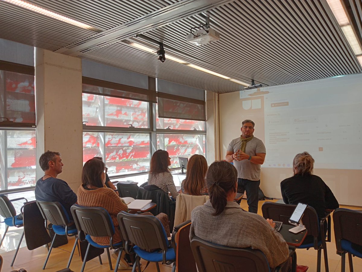 Postgrau Conflicte Públic i Mediació Comunitària tweet media