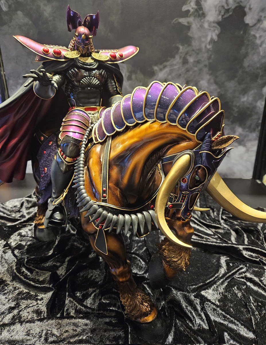 許しは請わぬ 感謝もせぬ この世に生きるもの 全てこのカイオウの為に