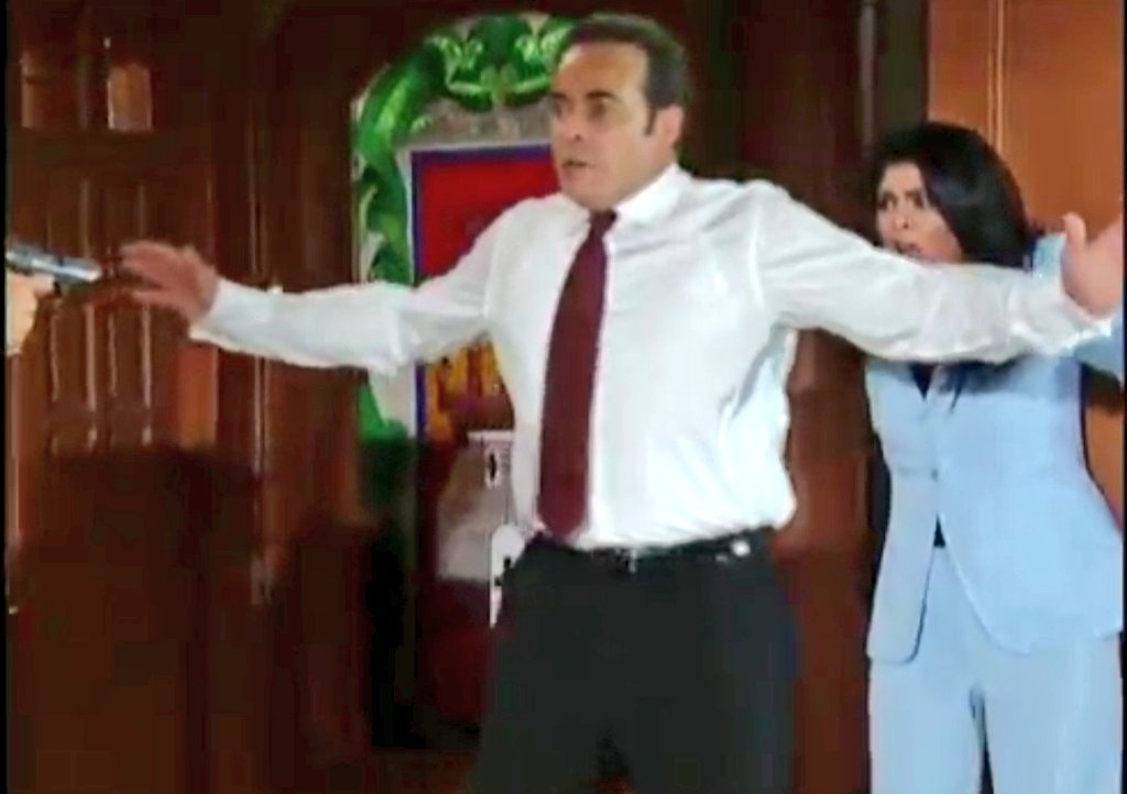 NaiLeandro's tweet photo. Saudades de uma cena, de uma novela bem feita... 🥺😍

#lamadrastra https://t.co/VbxiQW30B8