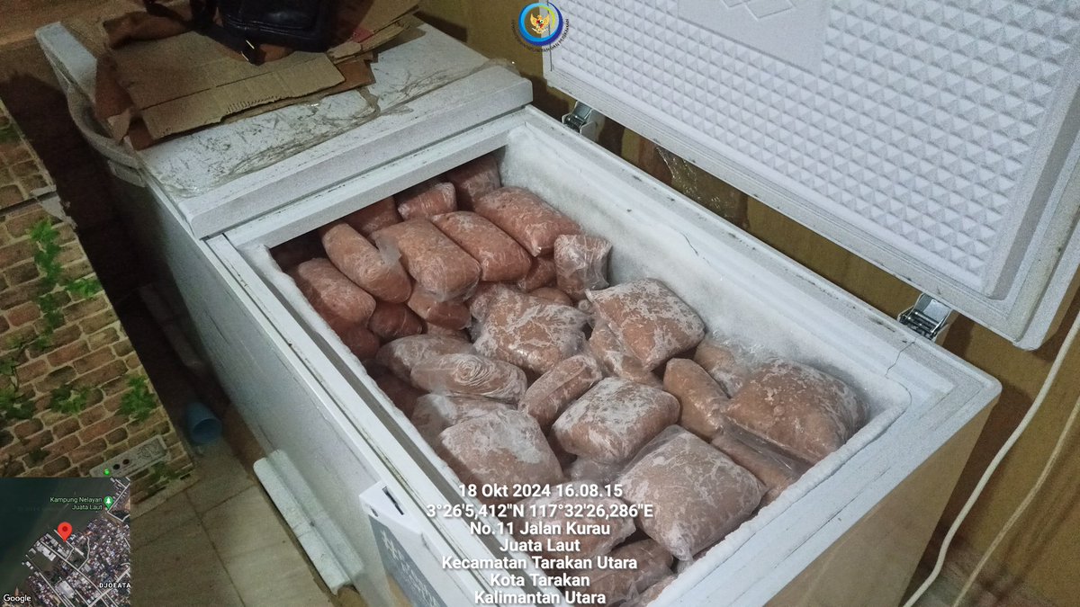 arioam17's tweet photo. Jum'at (18/10), Ario Anggara M, Luhkan Tarakan, di POKLAHSAR Jaya Mandiri Kel. Juata Laut melaporkan produksi lumayan daging ikan bulan-bulan sebanyak +/-300kg harga 38rb/kg dipasarkan lokal Tarakan
#GiatLuhkanSatminkalBPPPBitung #PusLuh #BPPPBitung #Tarakan #Pengolahan https://t.co/BDc9n24Z1F