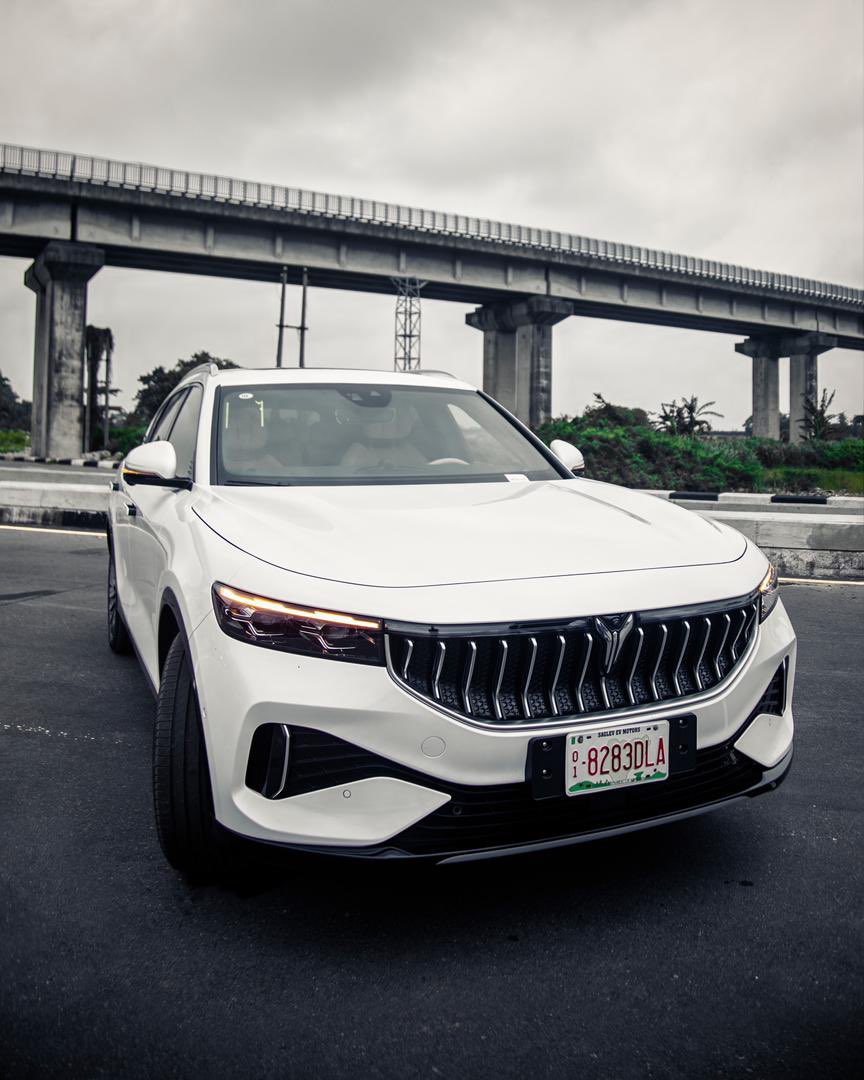 chibzyyyy's tweet photo. Built for Nigeria's petrol palava, better than your favorite jollof — SaglevEV In Lagos keeps the city cruising✨ https://t.co/d2HDQ8aFP0