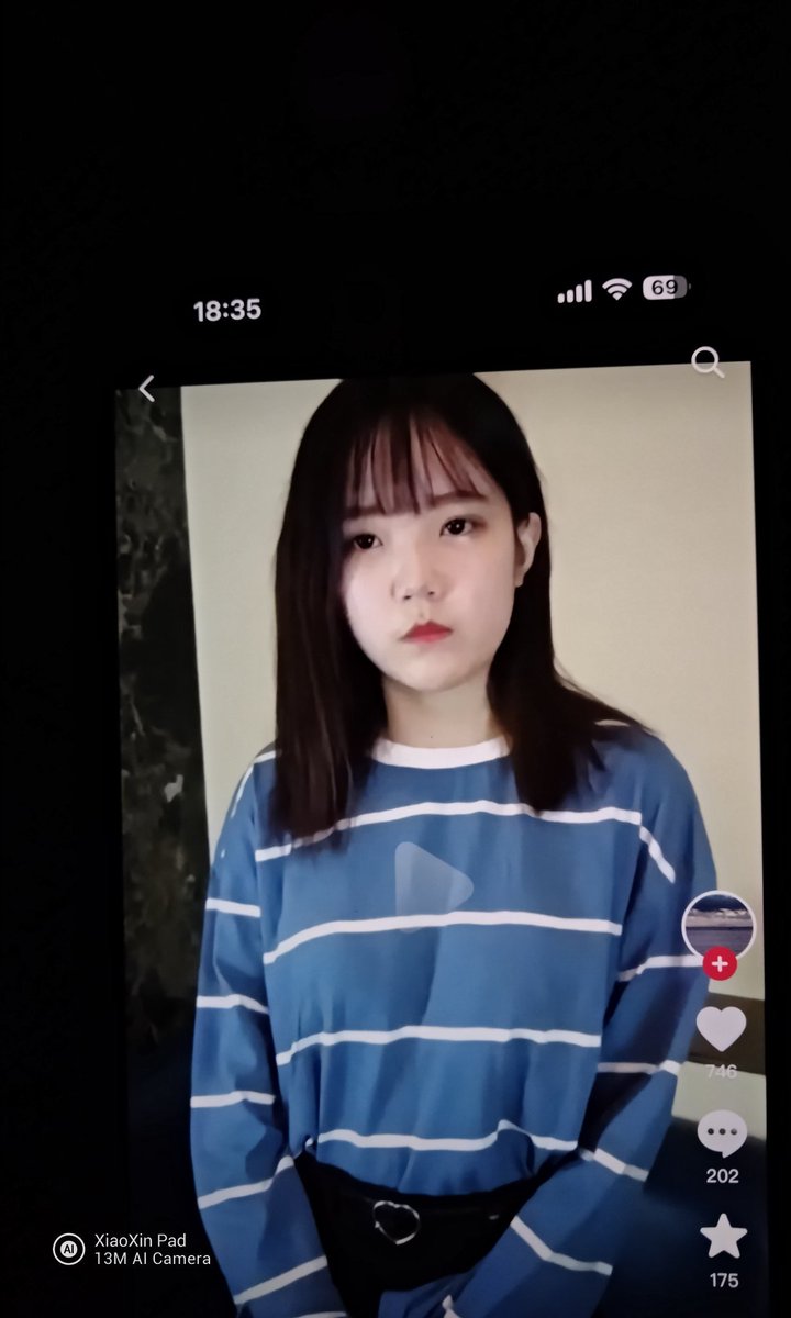 vv房费 tweet media