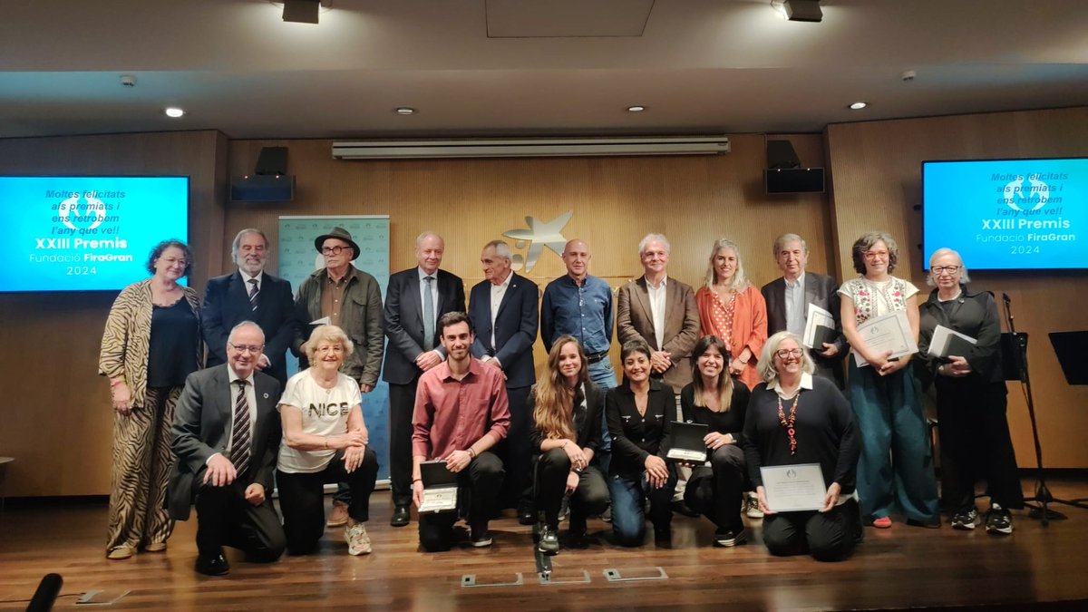 Felicitem a totes les guardonades i guardonats amb els #PremisFundacioFiraGran2024!!