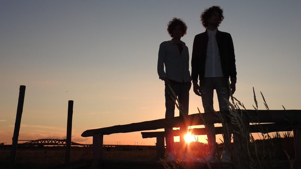 Als groot bewonderaar van de mooiste rivier van Nederland heb ik onlangs de podcast ‘Rivierverhalen’ van <a href="/boomeik/">Wim Eikelboom</a> 
ontdekt! Prachtige, persoonlijke en indrukwekkende verhalen, sfeervolle gedichten en ‘Kijk naar de rivier' van #Tangarine #IJssel💙