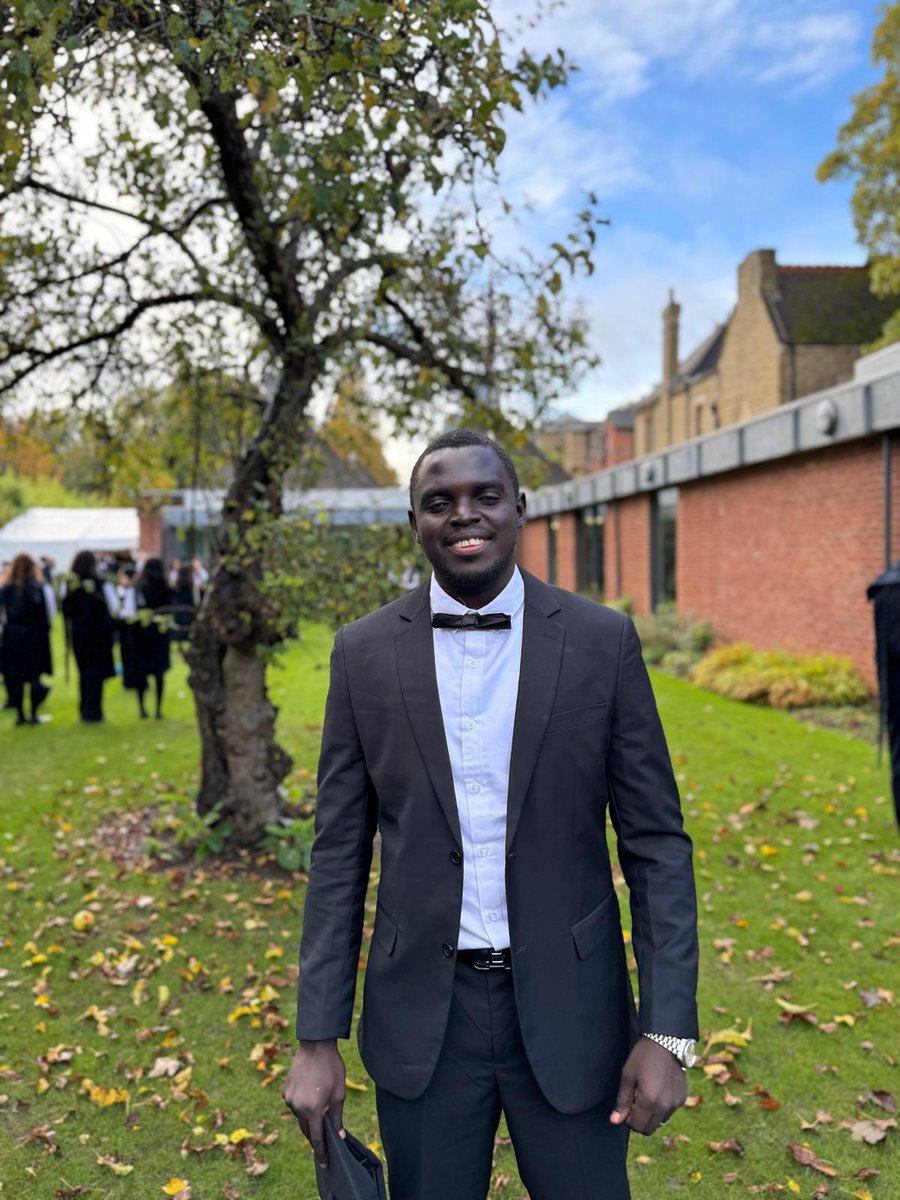 Alpha MK Lowe tweet media