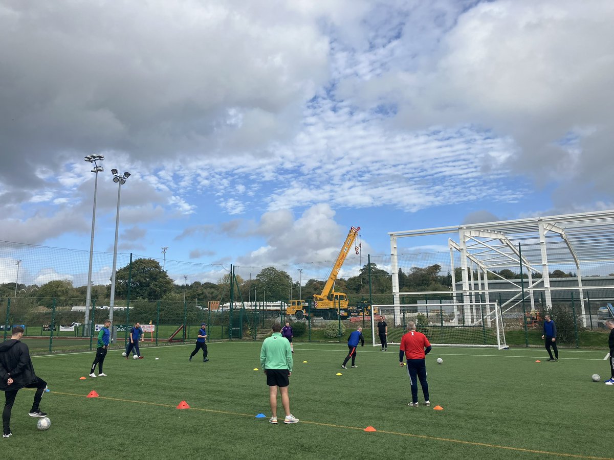 petermurphyFAI's tweet image. 👏 Well done to the 1️⃣2️⃣ coaches who took part in the Adult Amateur Licence today in Killarney Celtic. 

🙋‍♂️ Role of the Coach
⚽️ Systems of Play 
🏃‍♀️ Coaching Practices

🤝 #CoachDevelopment #RealityBasedLearning