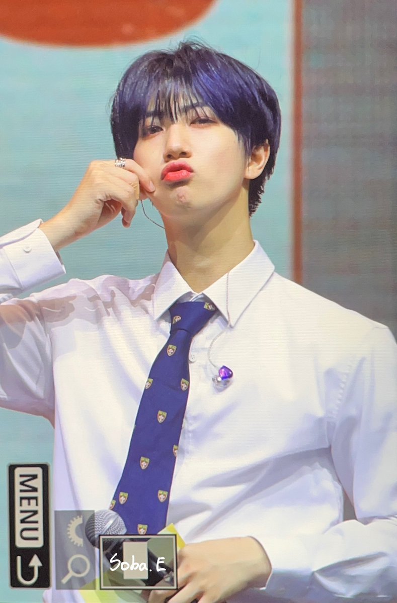 241019 홍콩

얼굴천재 .. 😍

#크래비티 #원진 #CRAVITY #WONJIN #이야_잘생겼다_함