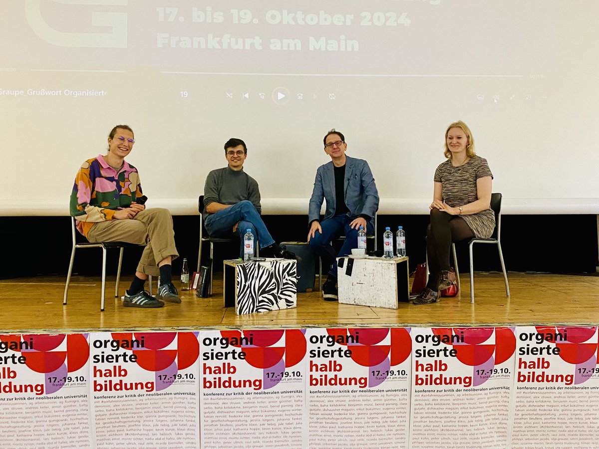 AKellerGEW's tweet photo. Arbeitskämpfe an der Universität! Abschlusspodium der Konferenz #OrganisierteHalbbildung an der @goetheuni. Mein Credo für die @gew_bund: #getorganized to strike! https://t.co/A5lXe8mhMA